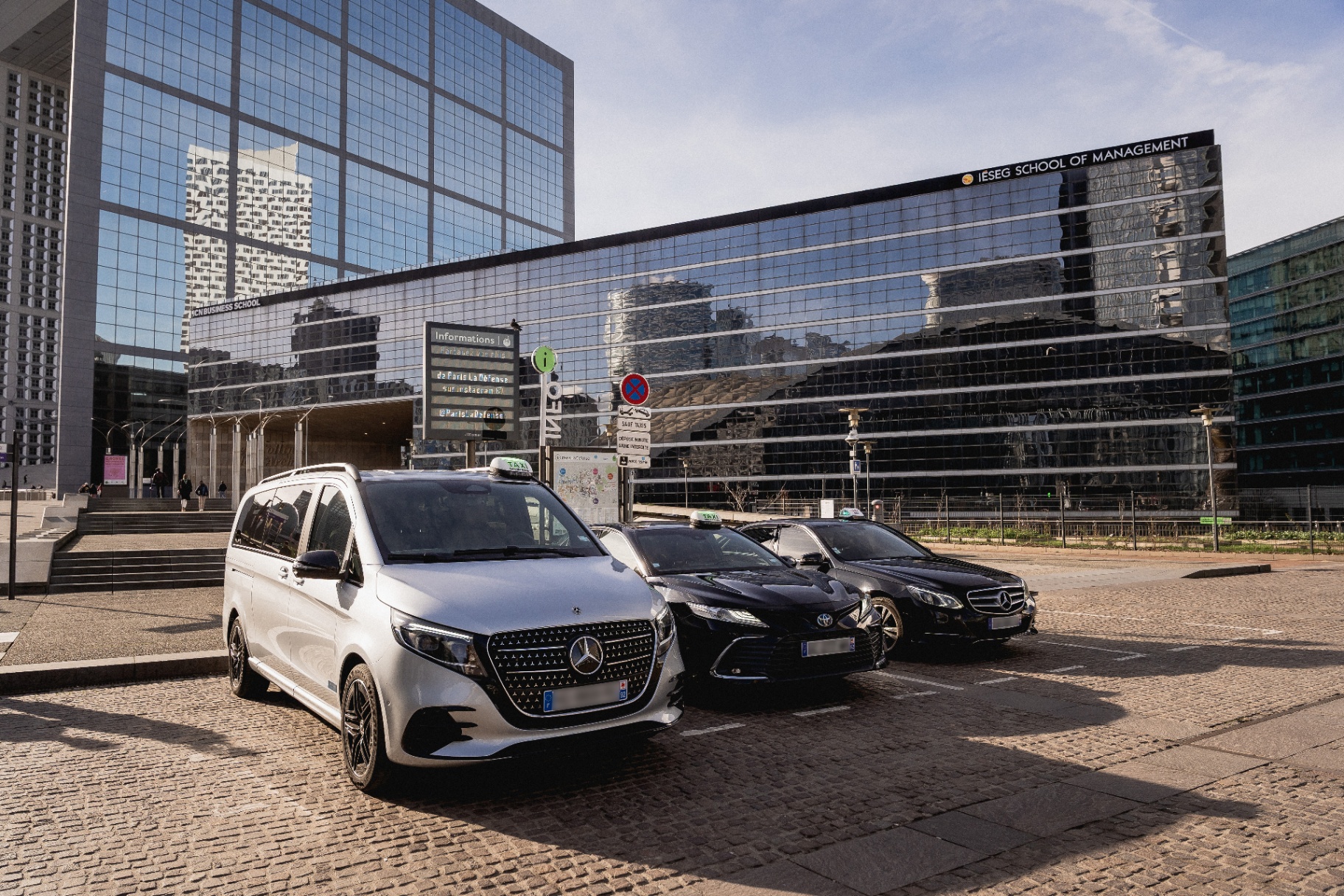 Transport Express de Plis et Colis - Taxi365